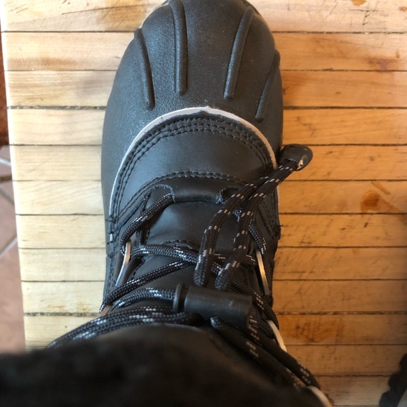 Kids BearPaw Snow Boots - Picture 4 of 4